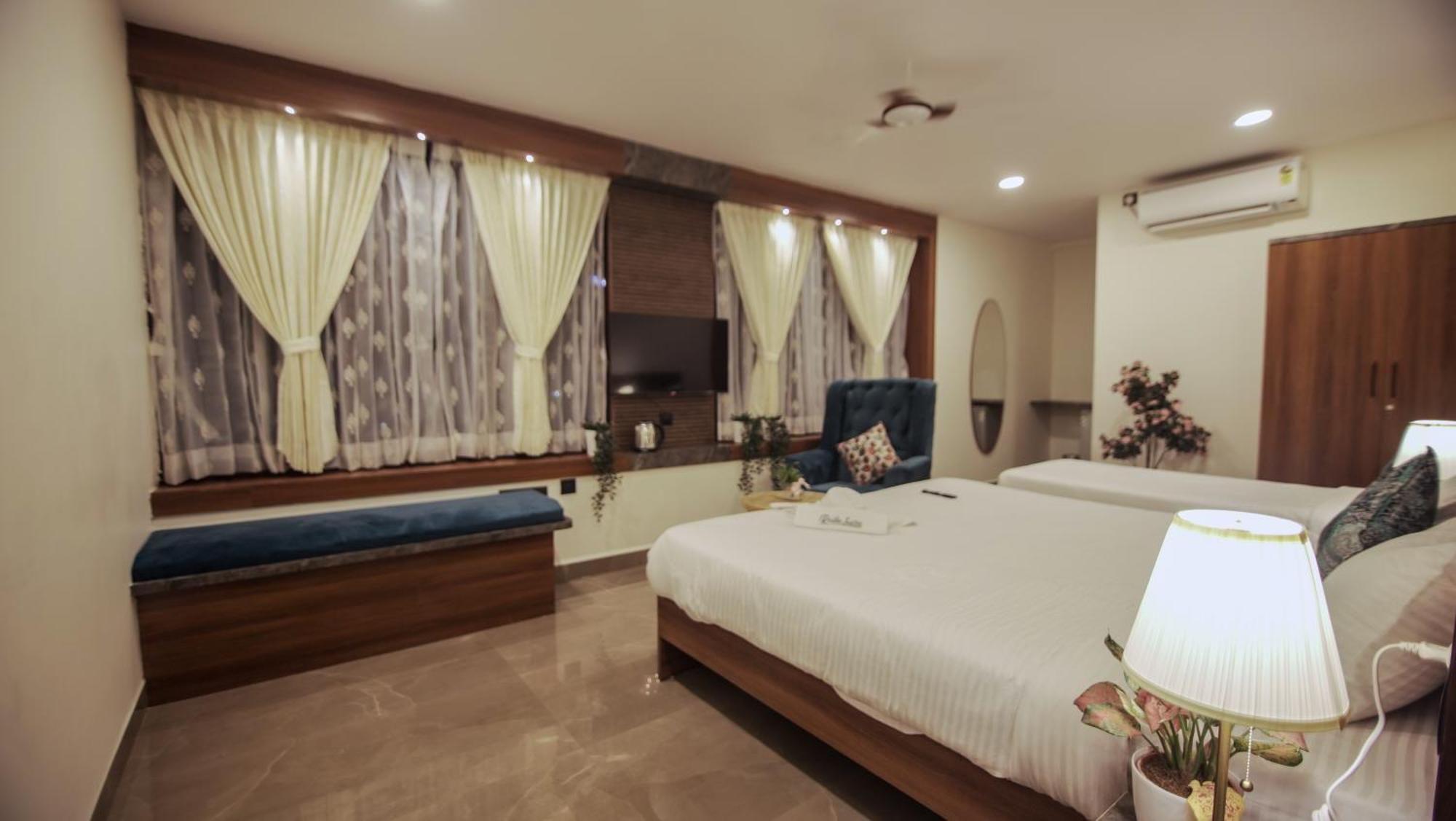 Radhe Suites 海得拉巴 外观 照片