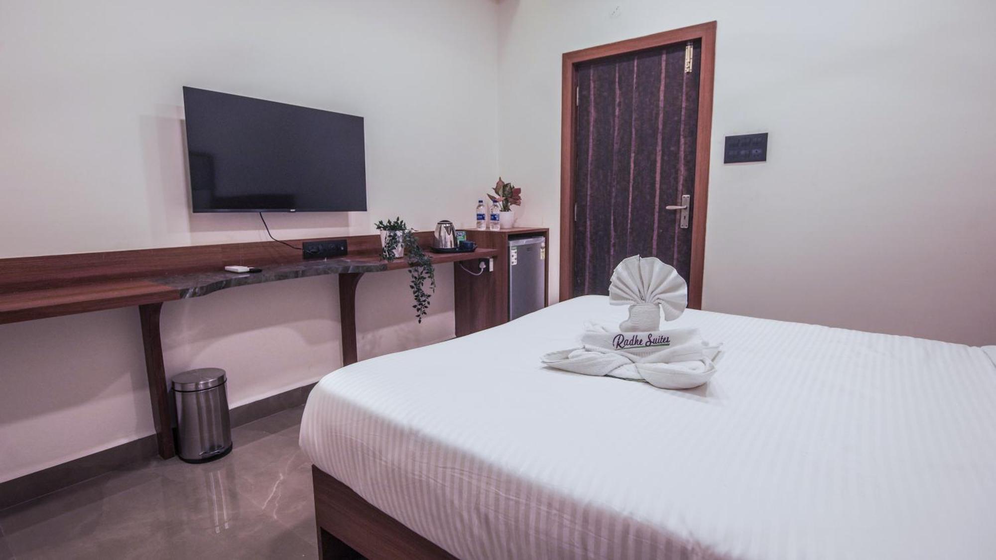 Radhe Suites 海得拉巴 外观 照片