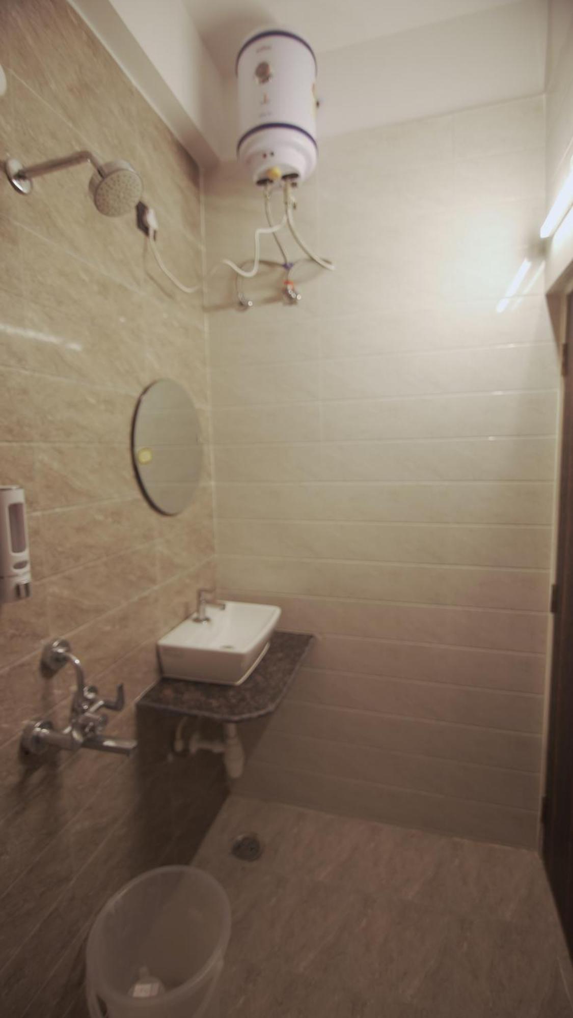 Radhe Suites 海得拉巴 外观 照片